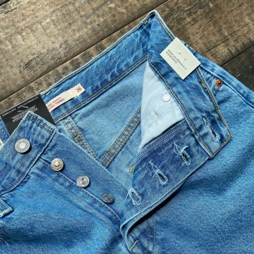 LEVI'S Ribcage Shorts Spring 2022 Collection