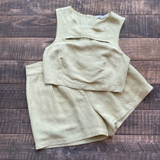 Risque MILLY Cut Out Top