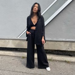 Luna Spring 2022 Collection VANESSA V Neck Linen Shirt