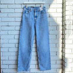 LEVI'S Dad Jeans Spring 2022 Collection