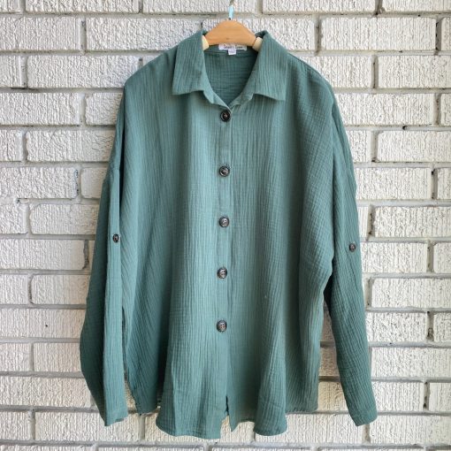 Risque Spring 2022 Collection BEACH Shirt