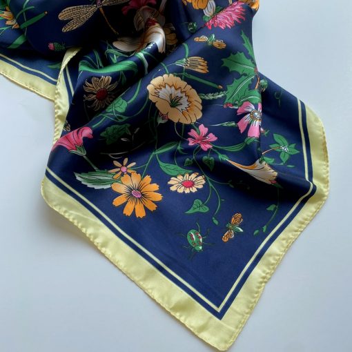 Risque Spring 2022 Collection LAGUNA Daisy Tulip Print Scarf