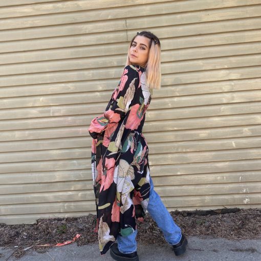 Risque CHANCE Floral Open Kimono Clothing